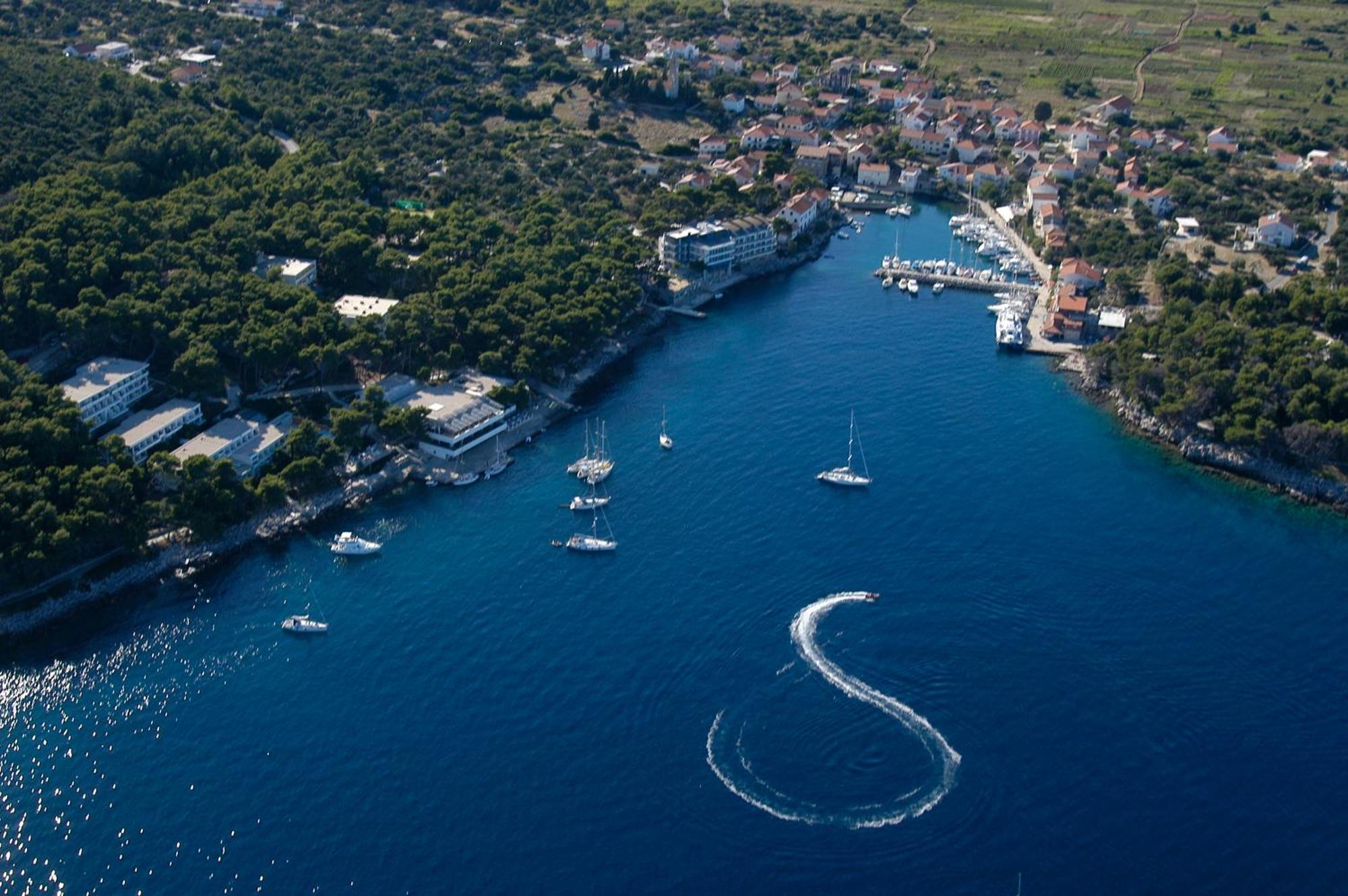 Vala Apartman Božava Kültér fotó